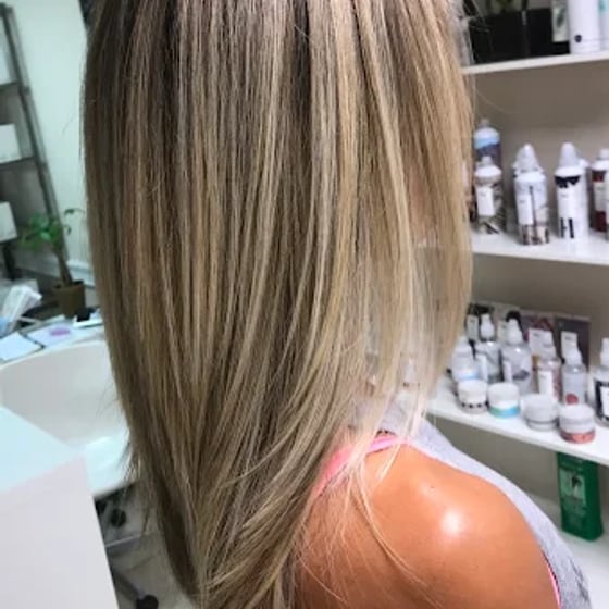 Dimensional blonde balayage