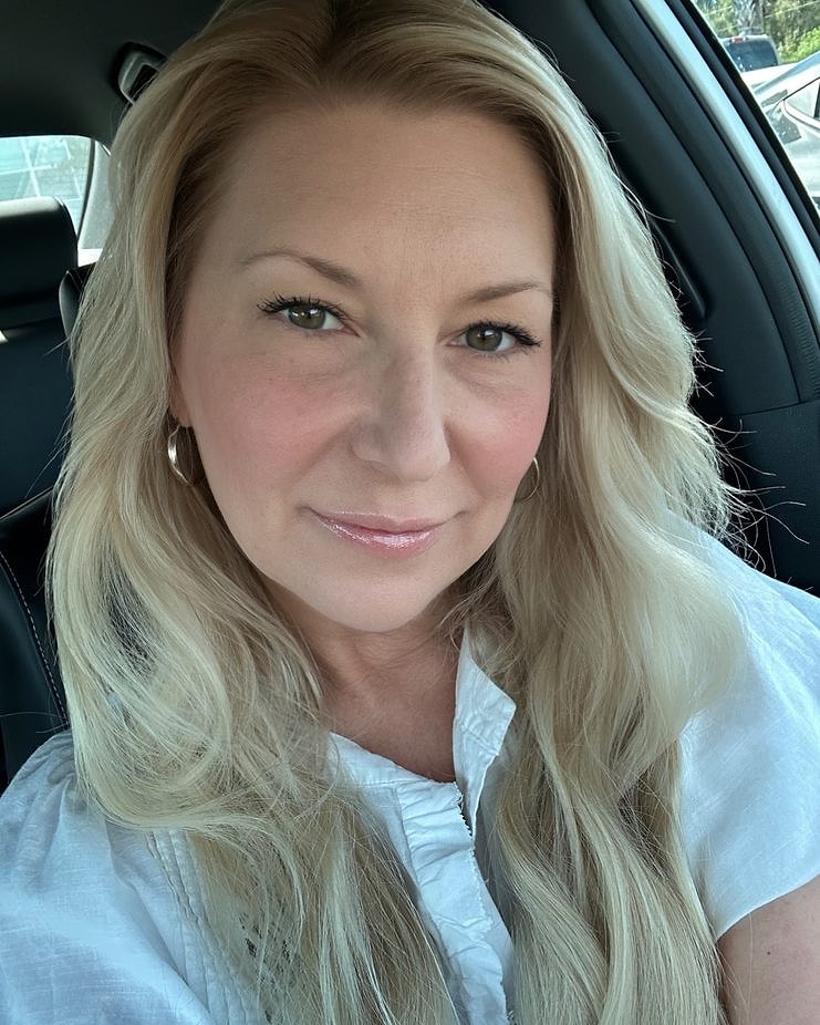 Melissa, owner and stylist at Salon Grace